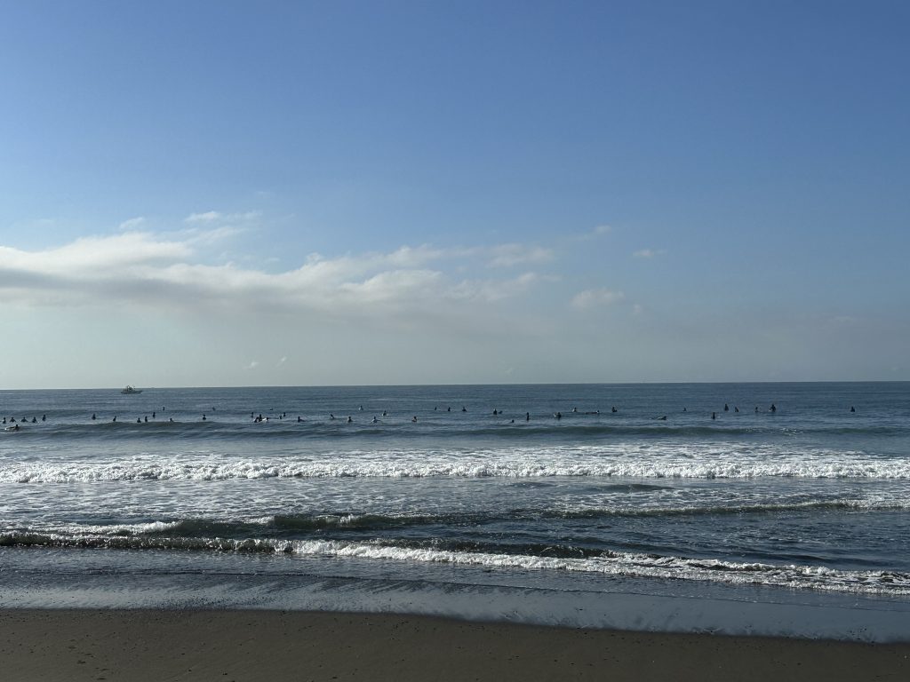 Surf Crowds in Japan - Shonan Area - Surf Guide to Japan